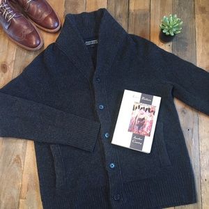 Banana Republic 100% cashmere cardigan